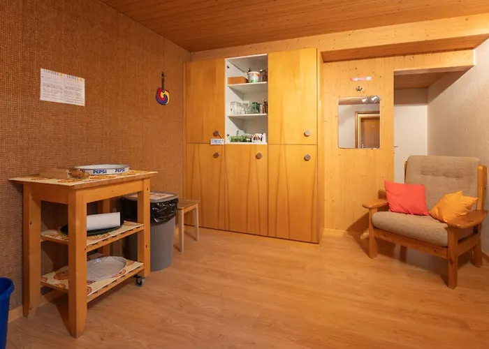 Lehmann'S Herberge Hostel